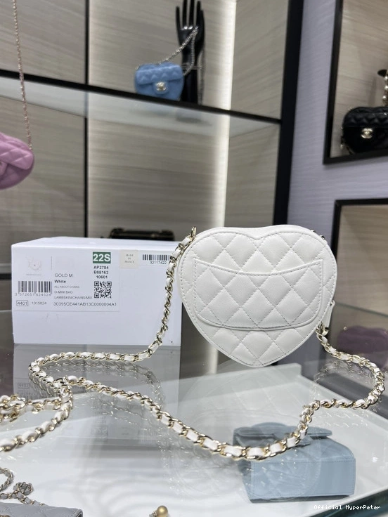 HyperPeter HEART CHAIN CHANELUTCH WITH CHANEL 0817